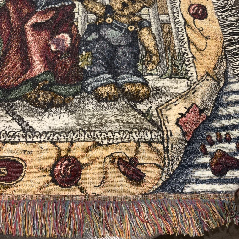 Boyds Bears & Friends The Secret Wall Tapestry 